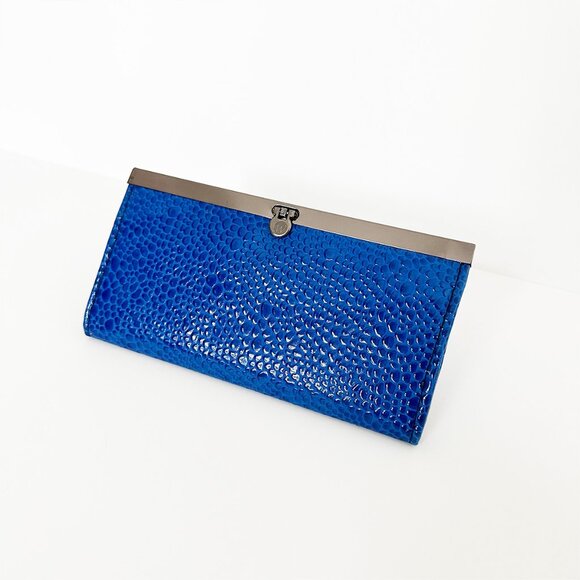 Vintage Faux Snake Blue Wallet - Picture 1 of 4
